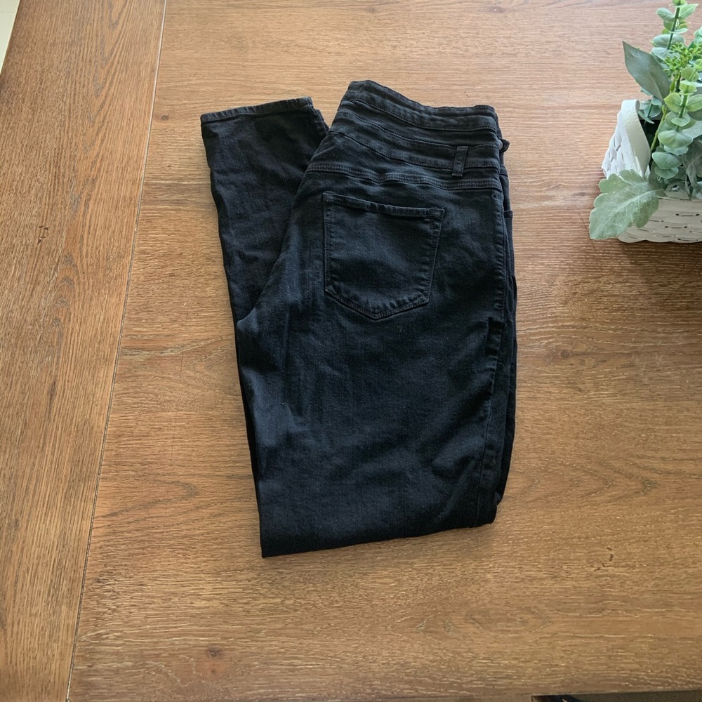 {ModCloth} Eunina high rise skinny button jeans